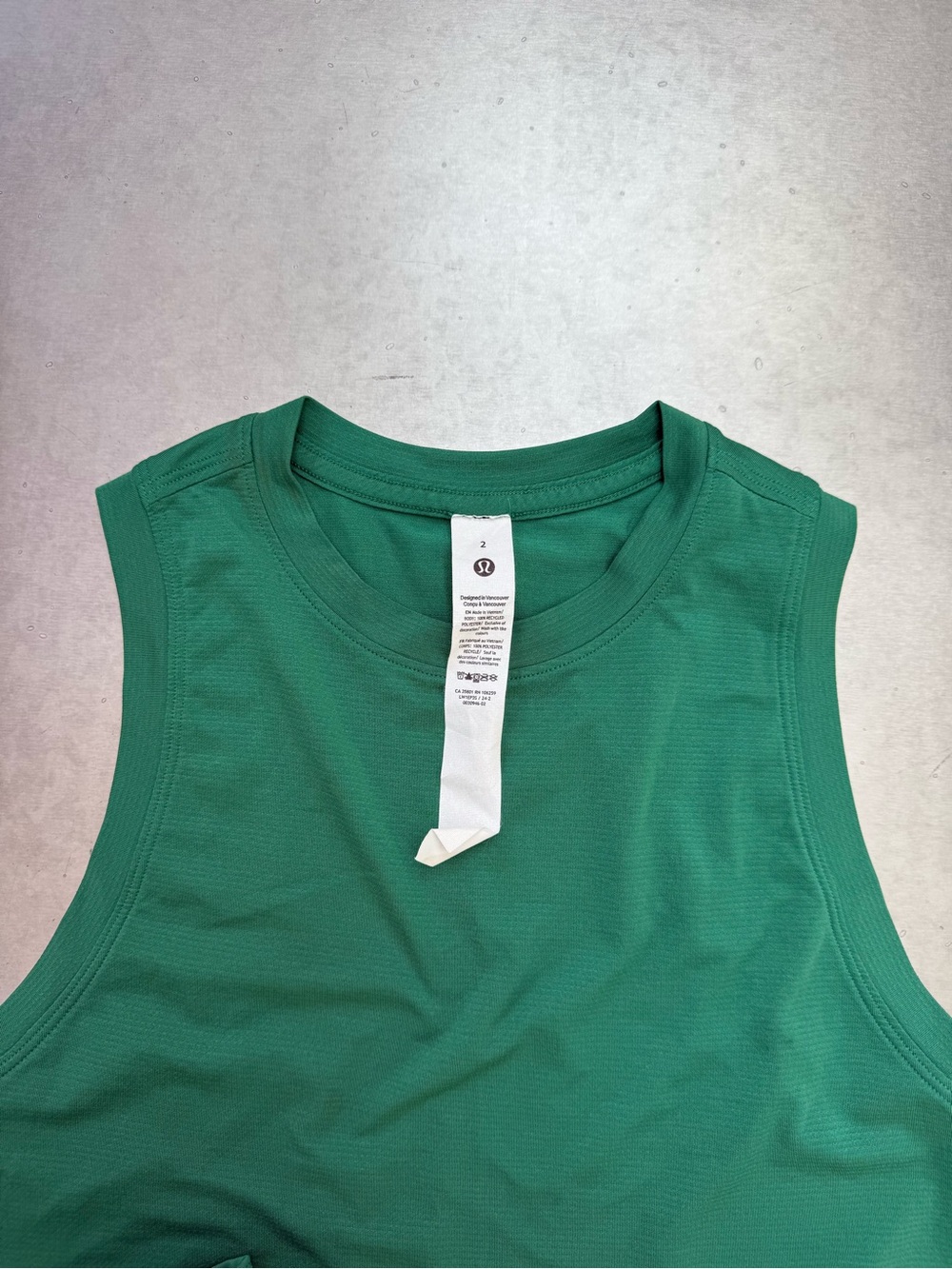 Lululemon Women’s Athletic Shorts and Tank — Emerald Green - Picture 3 of 3